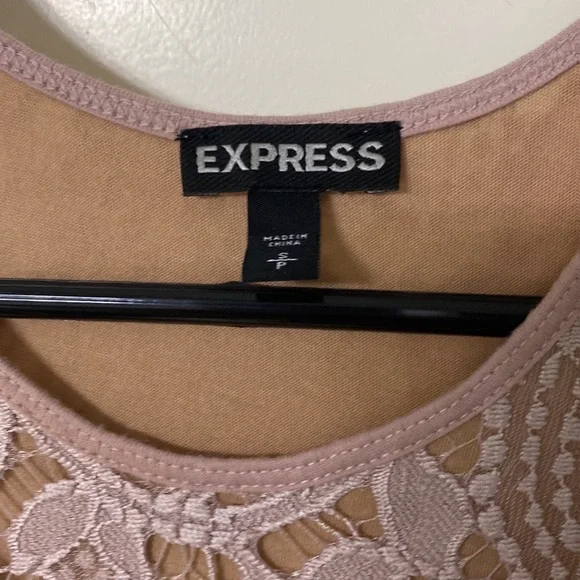 Tank - Picture 3 of 4